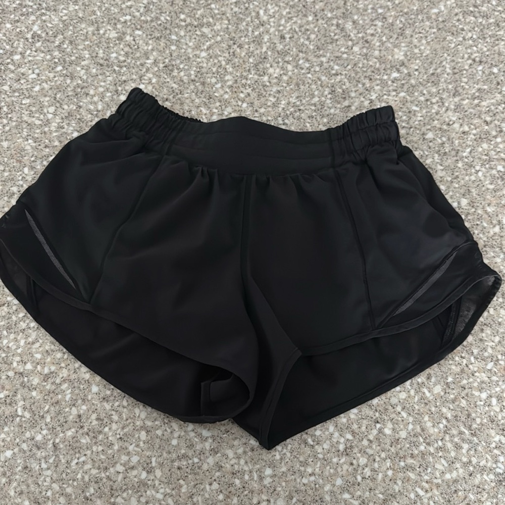 Lululemon hotty hot shorts